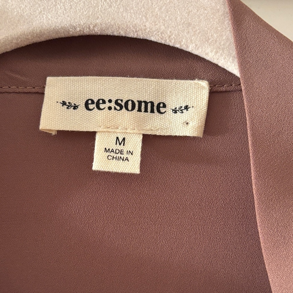 Eesome Brown Ruffle Blouse - Picture 3 of 5